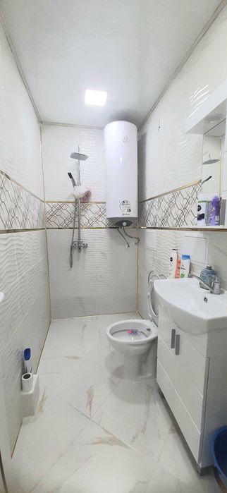 Продава се Тристаен апартамент в Търговище, Център - 79 кв.м за 820 €/кв.м - Снимка #2