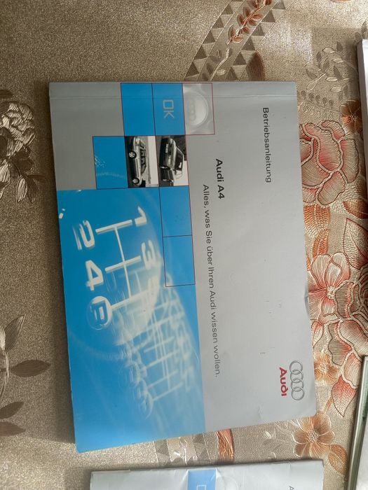 Продам книгу ремон и эксплуатации Audi A4