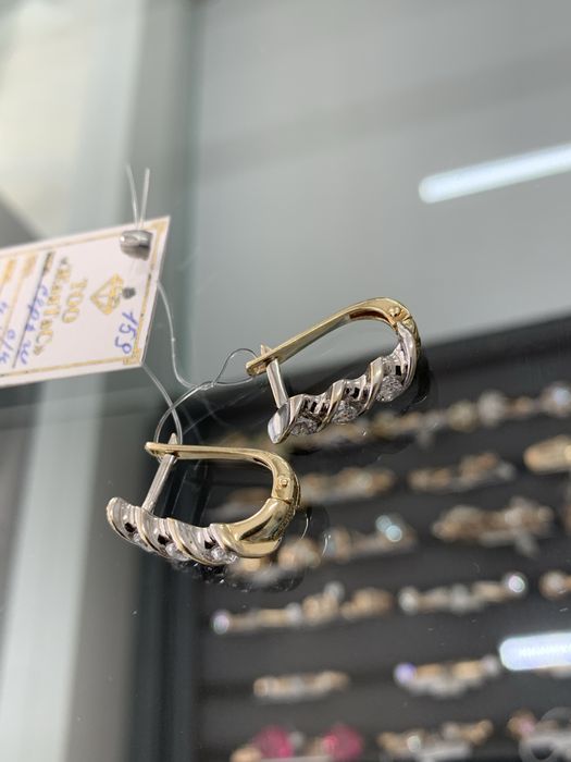 Золото серьги  г.Астана