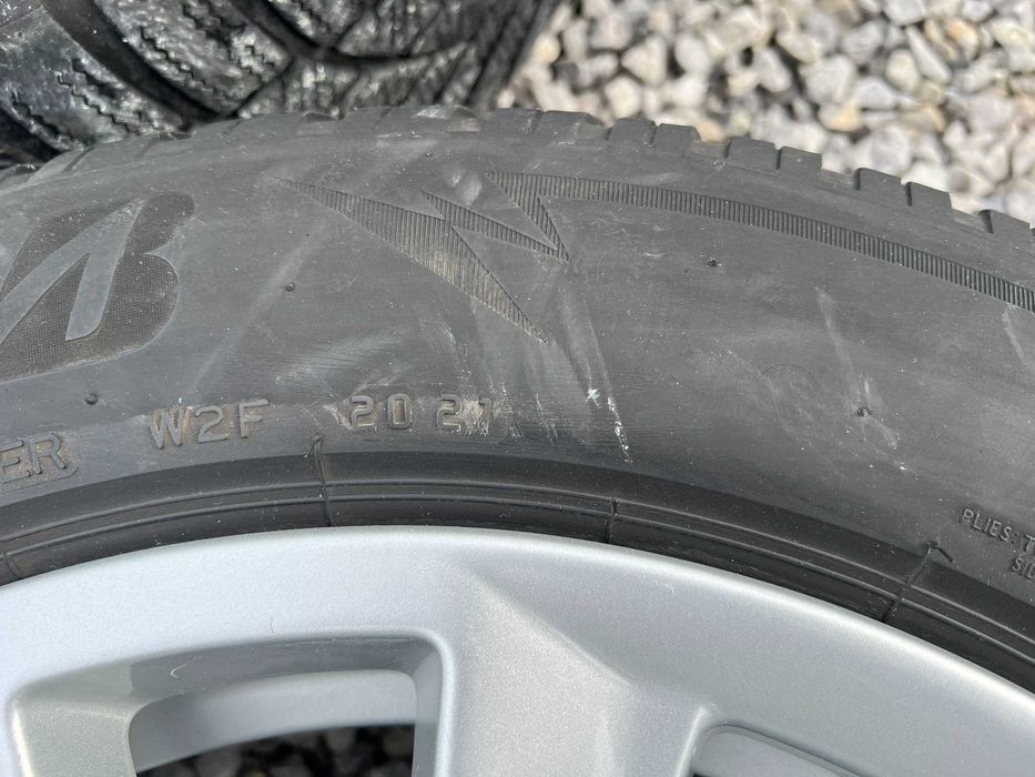 Зимни гуми с джанти 8.0Jx17 ET30 5x120 от Бмв/Bmw!
