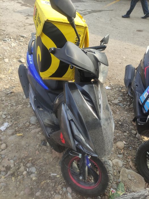 Baikend skuter 150 kubali 5 litr bak hajmi 100 km ga 2,5 - 3 litr yeyd