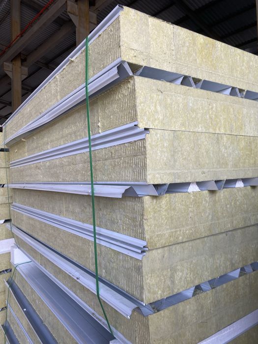 Продаю сэндвич панели,есть монтажники