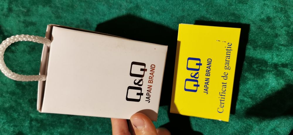 Ceas damă, Q&Q, nou