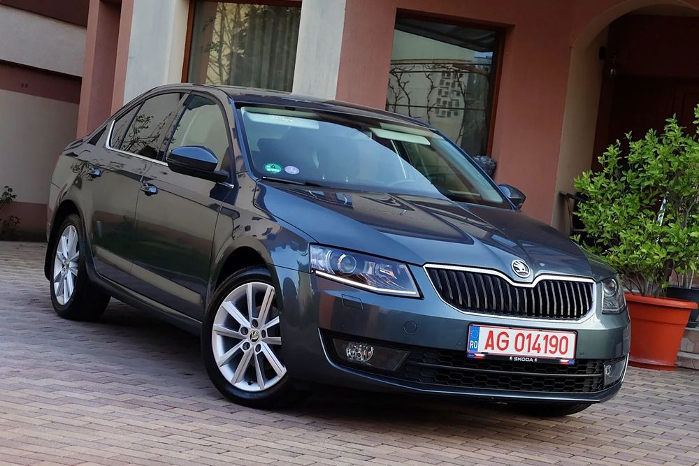 Skoda Octavia bi xenon full navi mare jante 17 euro 6 2016