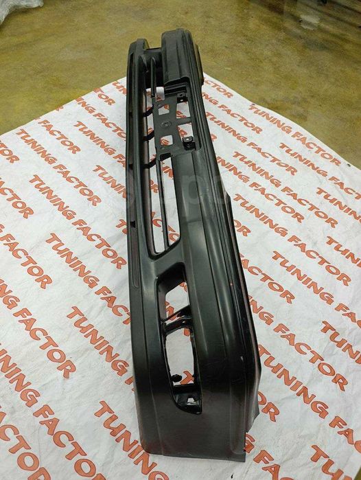 Бампер Toyota Mark 2 100 кузов