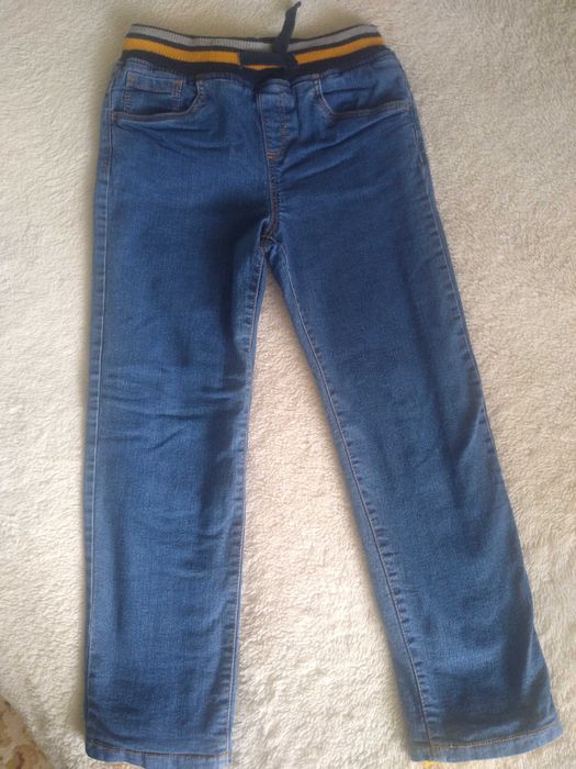 Blugi de la LG Waikiki, cu căptușeală,copii 6-8 ani