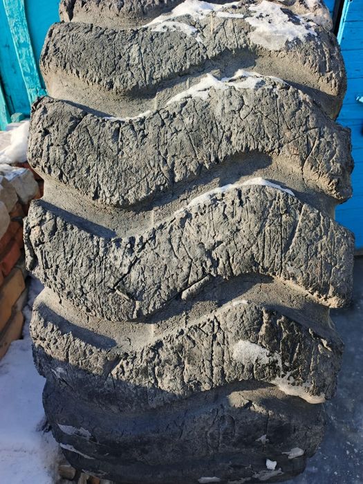 Автошины на погрузчик