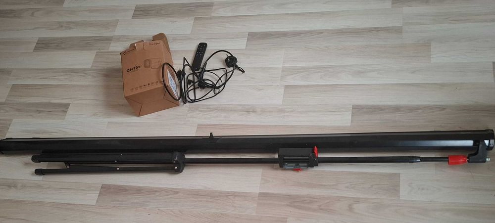 Прожектор + екран AOPEN QH15s, HAMA 21573 180X180