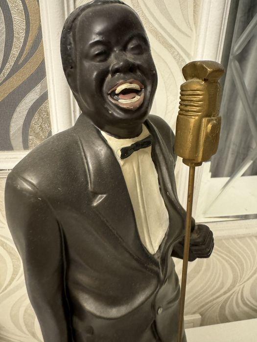 Статуетки антиквариат