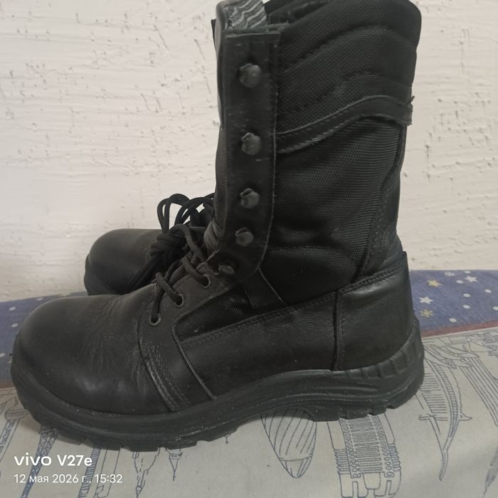 продам берцы 44 размер