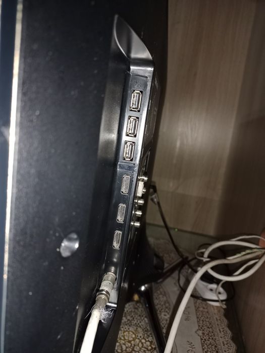 Продам телевизор SAMSUNG