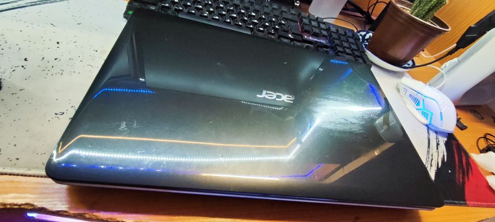 рабочий ноутбук ACER ASPIRE E_571