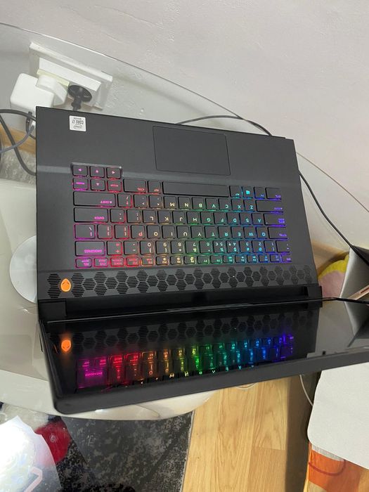 Laptop Gaming Alienware m15 r3