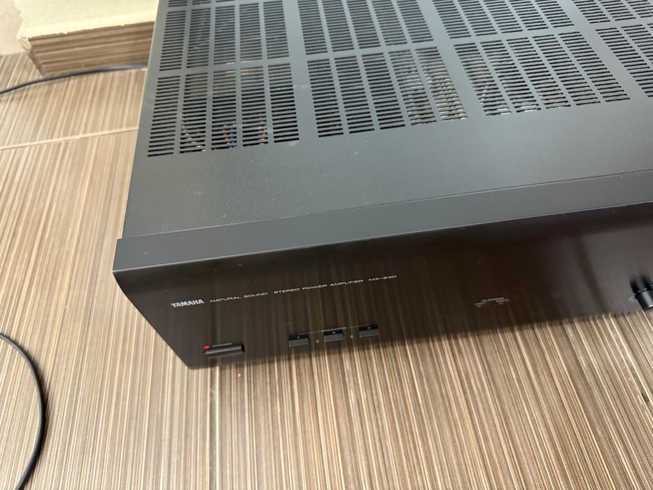 Yamaha MX-830 качествено Стъпало
