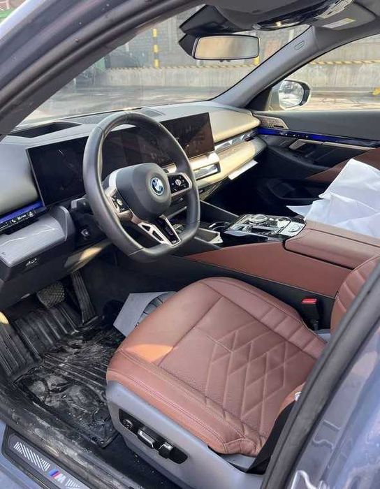 Bmw i5 35l Podzakaz