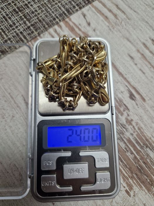 Златен синджир с кръст 14 карата