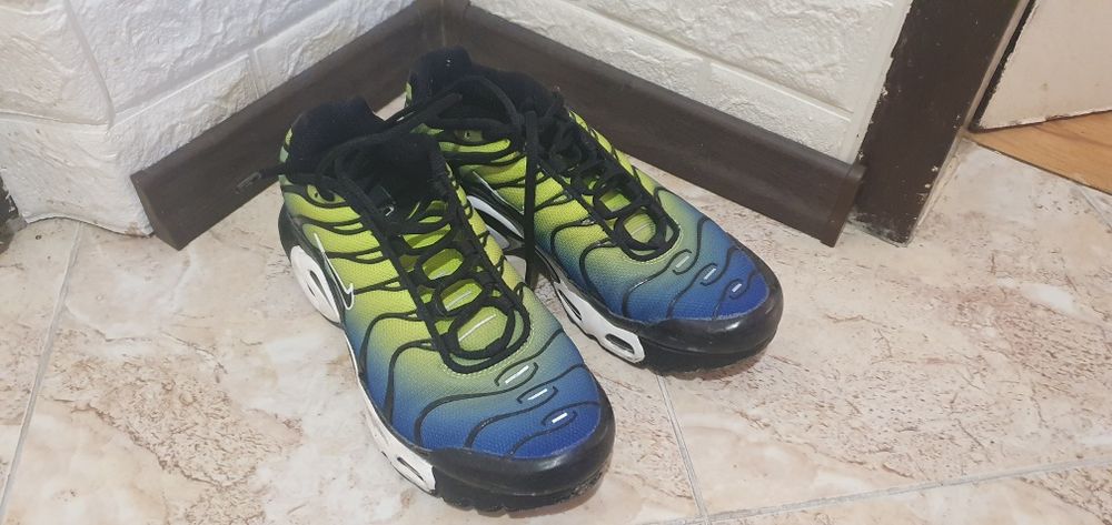 Маратонки Nike номер 38,5