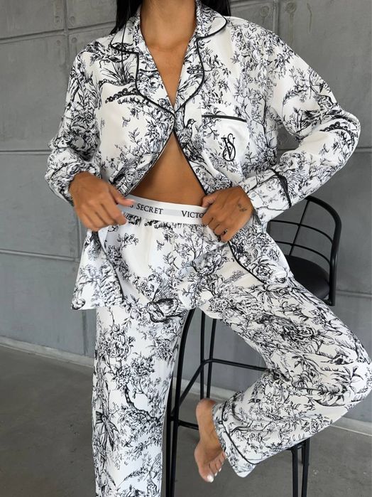 Дамска пижама Victoria’s Secret