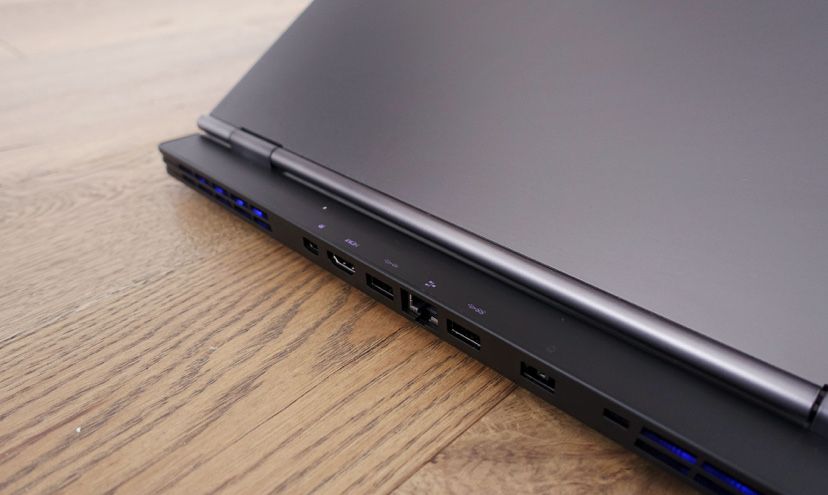 Lenovo Legion i7 Gen 9 RTX 2070 8GB / 16GB RAM / 1TB SSD – Gaming High FPS