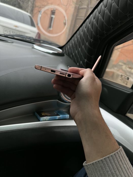 Note 20 ultra srochna sotiladi