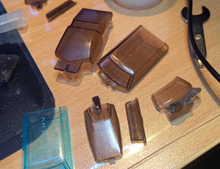 ЧАСТИ ОТ ЕПОКСИДНА СМОЛА за български Мачбокс MATCHBOX модели 1/64