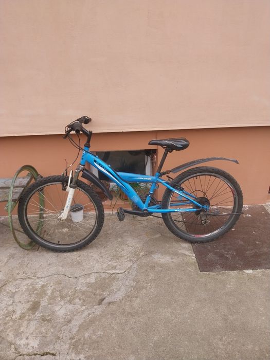 Продавам колело Byox