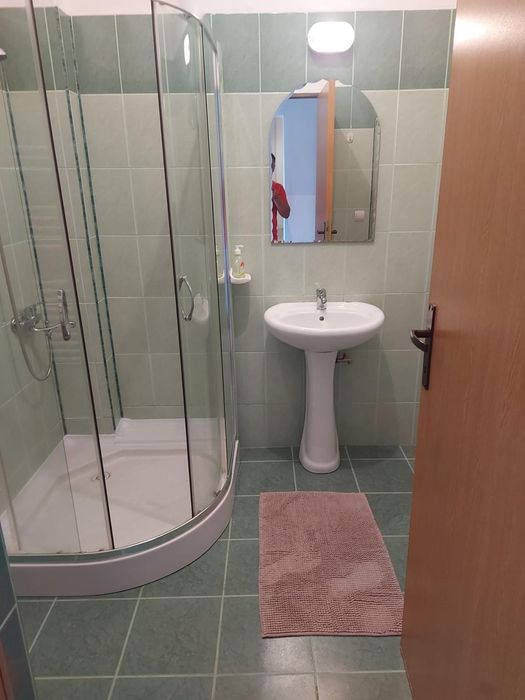 Vând apartament cu o cameră semicentral