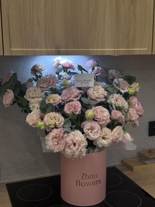 Цветы (полученные час назад)