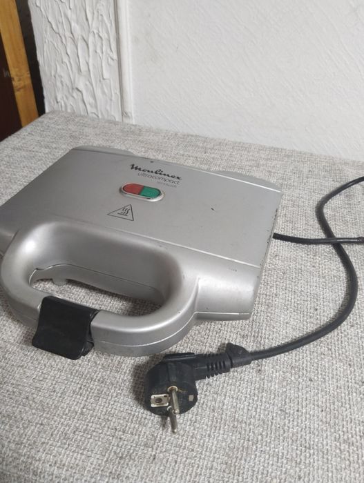 Сэндвичница бутербродница б/у