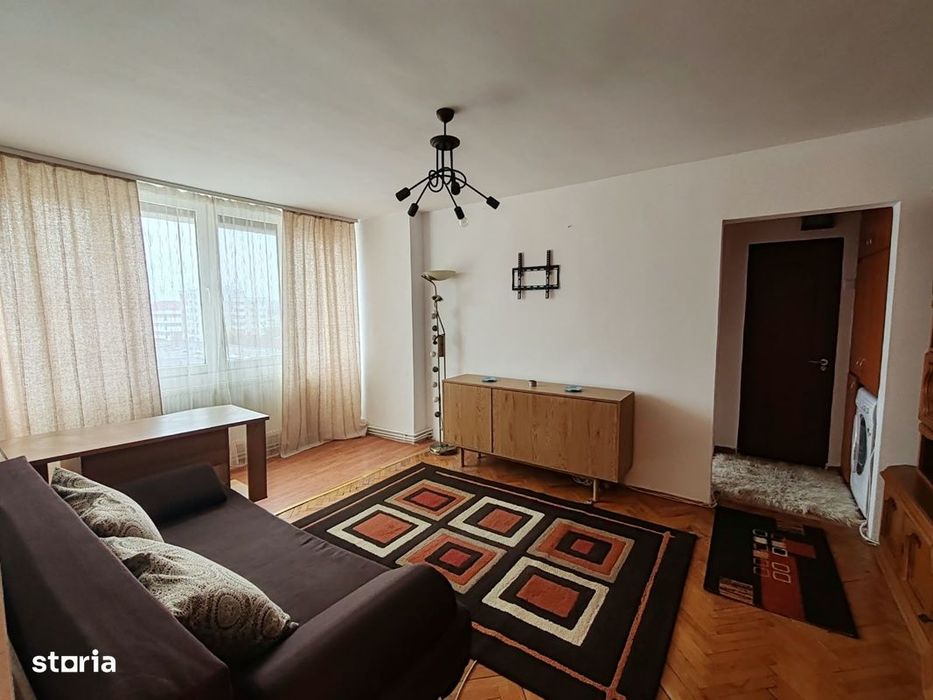 Chirie-Bd.Bucuresti, apartament 2 camere , etaj intermediar