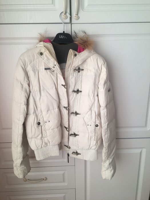 Продам женский пуховик