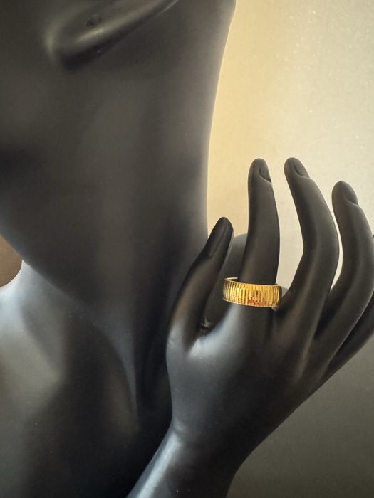 Кольцо золотое 875