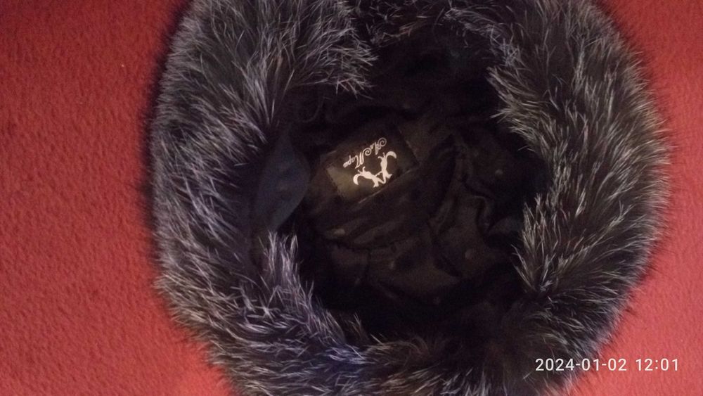 Ченобурка женская