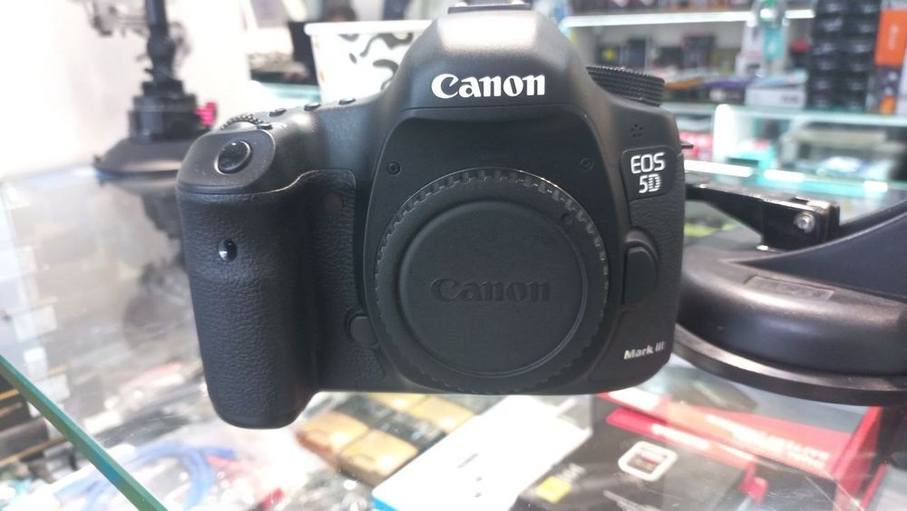 Canon EOS 5D mark lll