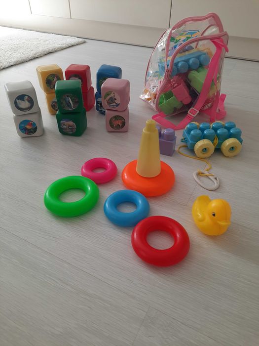 Занимателни Бебешки Играчки