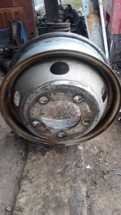 jante trailer autoutilitare iveco ford renault peugeot fiat mercedes