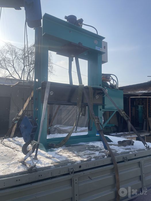Продаеться пресс 40 тонный