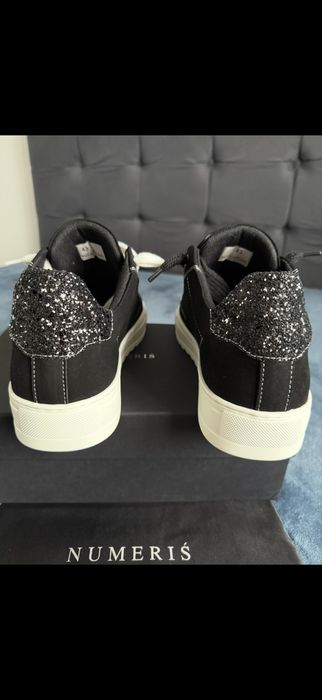 Numeris Black Crystal / Premium / 2026