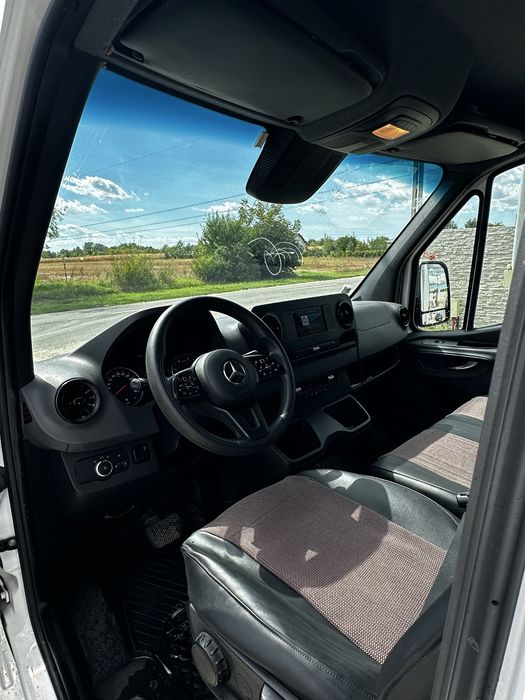 Mercedes Sprinter 519 419 319 516 416