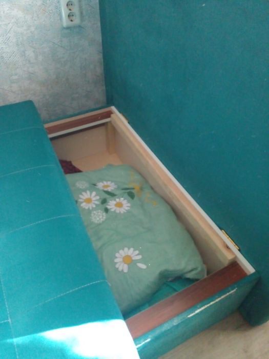 Продам тахту б/у