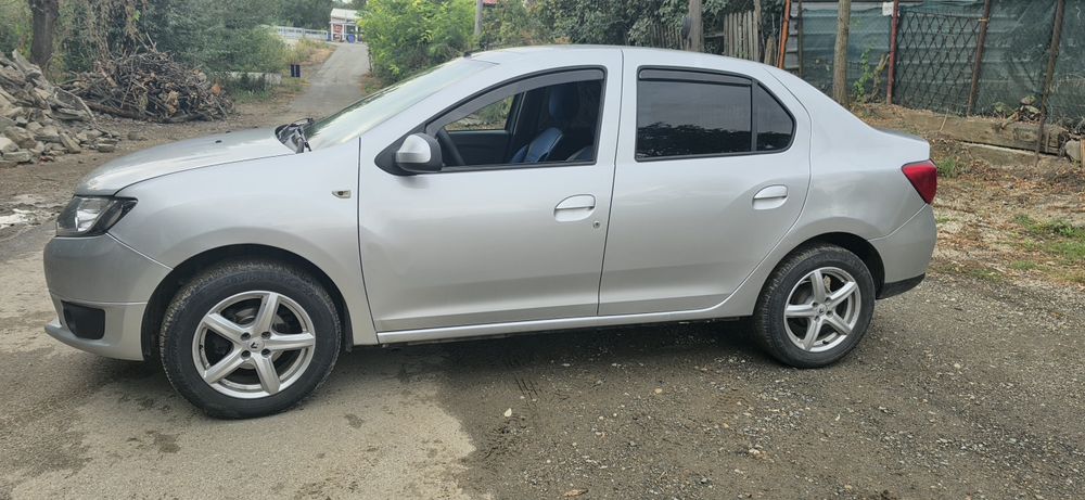 DACIA Logan 2013 — imagine 2