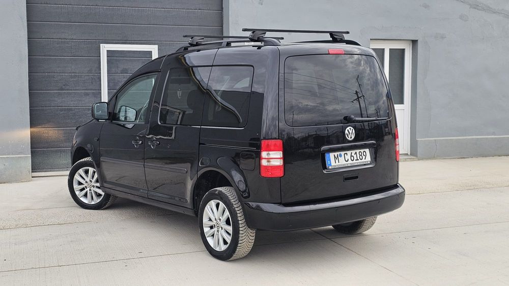 Vw caddy 2013 (4×4)motor 2000 diesel