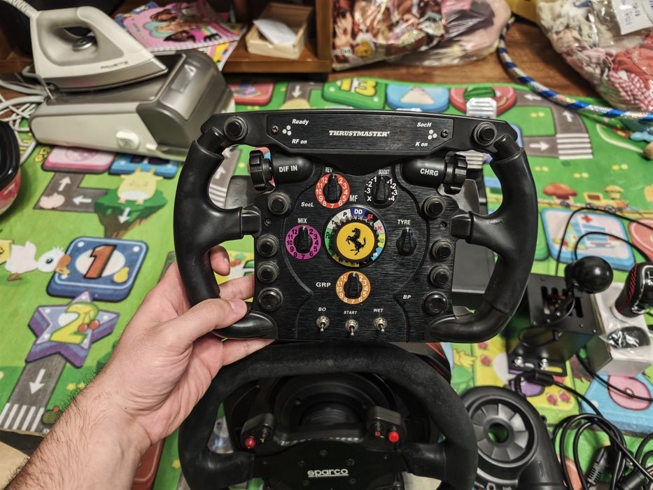 Thrustmaster 6.4Nm TS XW PC Xbox pedale și schimbător Racer