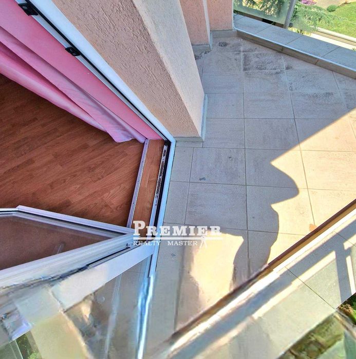 Продава се Тристаен апартамент в с. Равда, Област Бургас - 110 кв.м за 1046 €/кв.м - Снимка #12