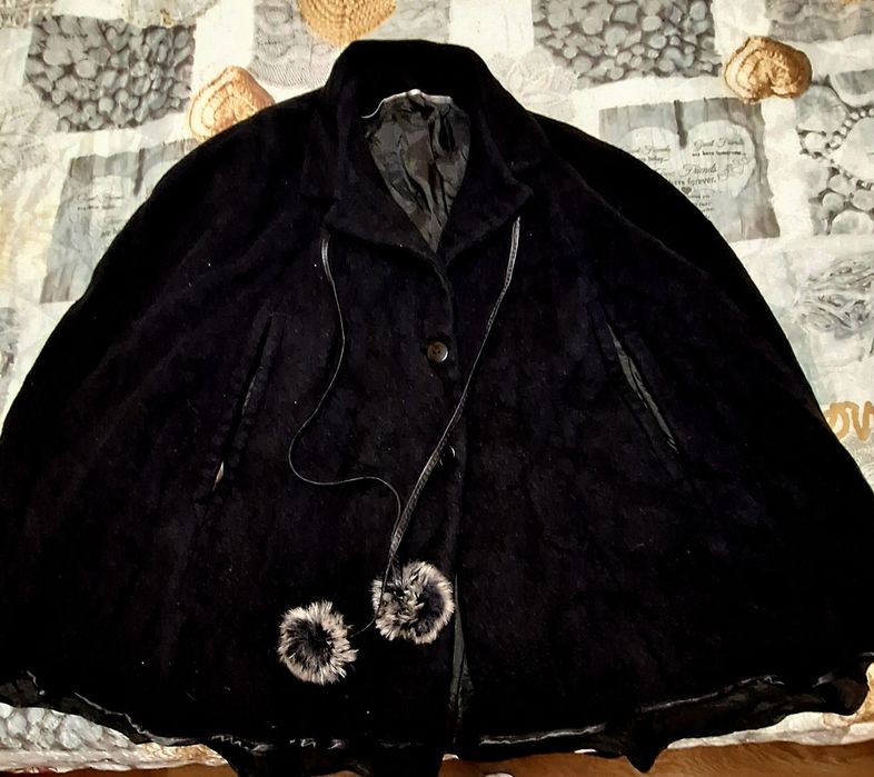 Дамско палто от мек плат