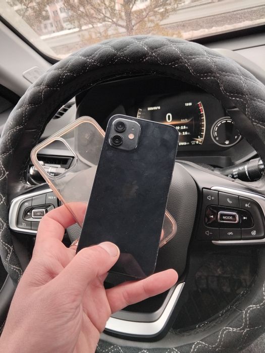 Айфон 12,128гиг ,