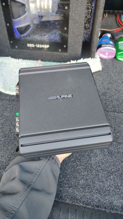 Vand amplificator Alpine mrv250