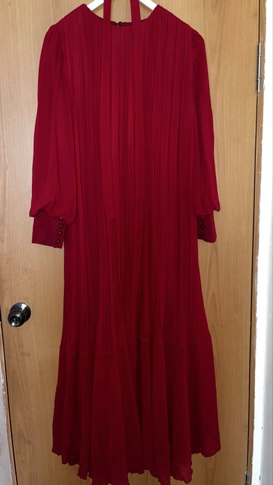 Жақсы жағдайда киімдер сатылады