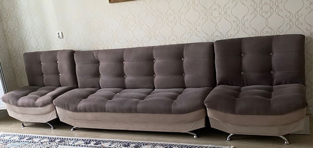 Диван и два кресла