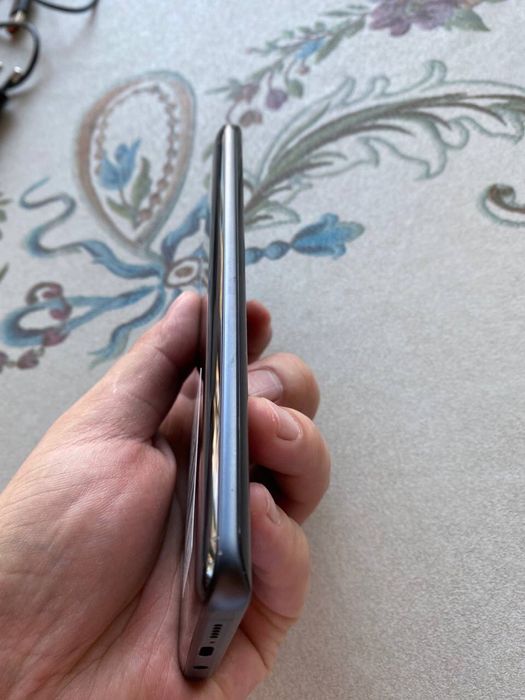 Продам Mi Note 10 Lite 64 Gb Black